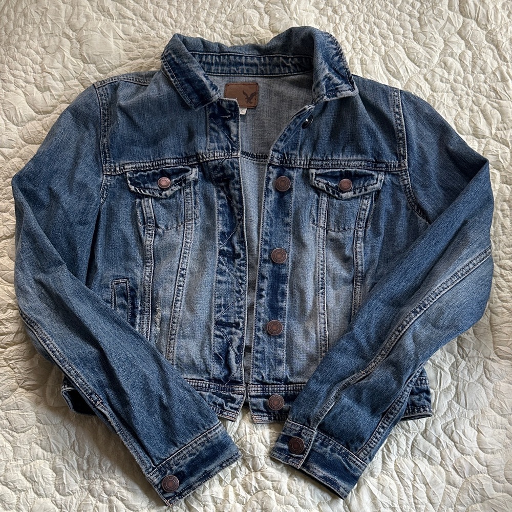 American Eagle Outfitters Blue Denim Jean Jacket